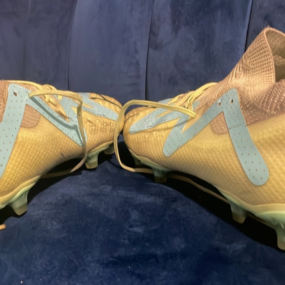 Puma Future Pro cleats Women’s 9 - Picture 6 of 6